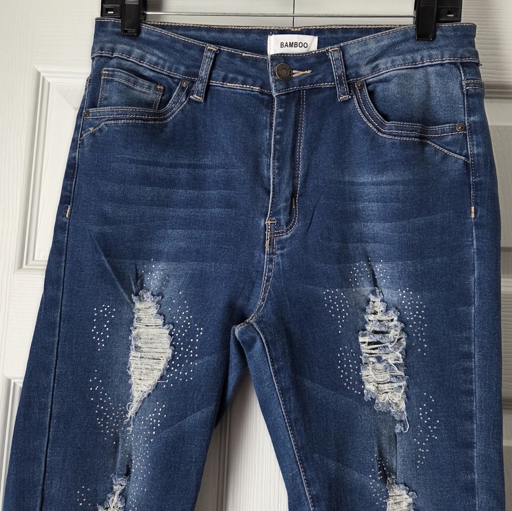NWOT Bamboo Junior Blue Jeans with Studs Size 11
